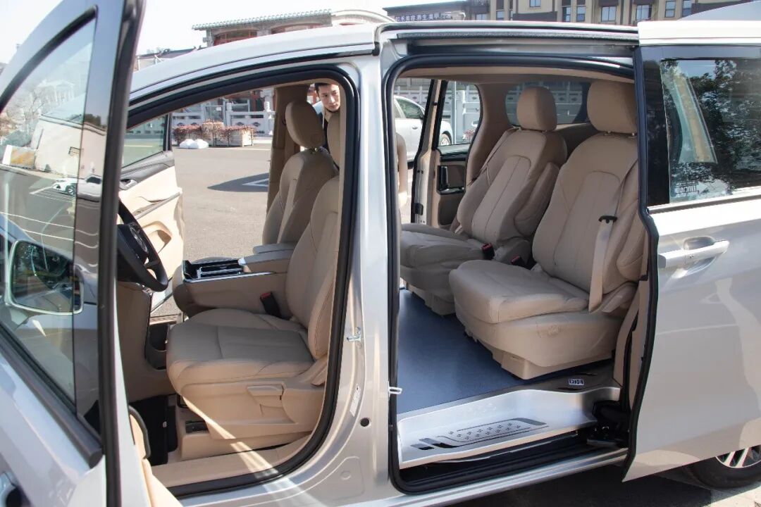 图片[8]-老鲁商务车改装案例 ————VOL：089 别克陆尚-车机屋
