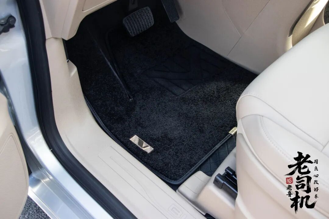 图片[2]-老鲁商务车改装案例 ————VOL：089 别克陆尚-车机屋